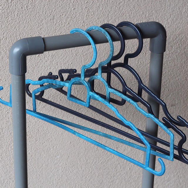 Hanger Bersepah Hilang Dengan Modal RM20 Boleh Buat 